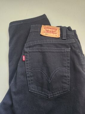 Levi's Women's Black Relaxed 550 Jeans